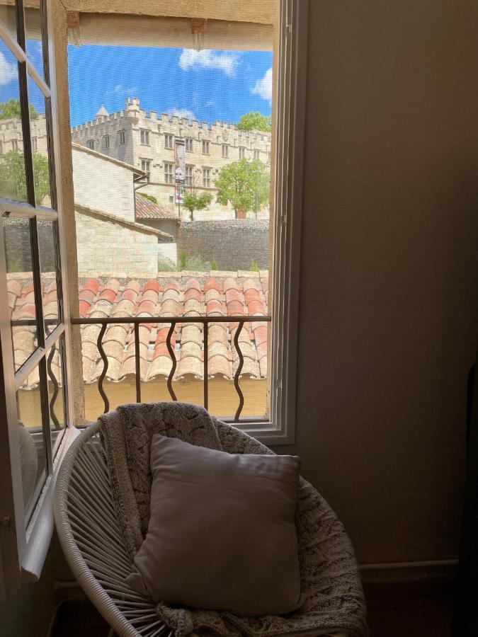 Appartement Aux Pieds Du Palais Des Papes. Avignon Exterior photo